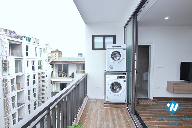 Bright 1-bedroom apartment with a big balcony on To Ngoc Van