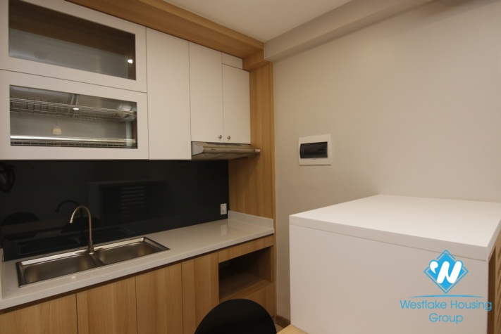 Fashionable layouts with modern design apartment for rent in Ba Đình 