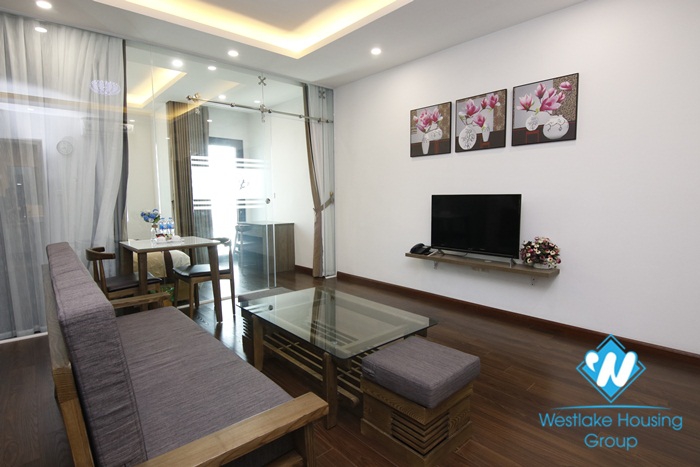 An elegant 1 bedroom apartment for rent in Cau Giay District