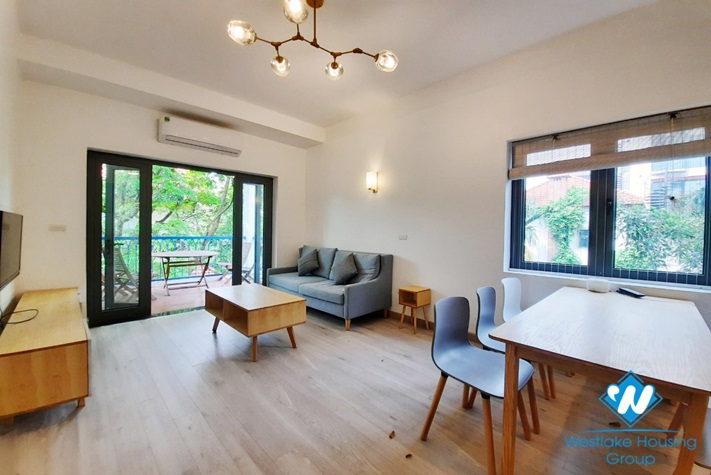 New three-bedroom apartment for rent in ngoc Thuy Long Bien