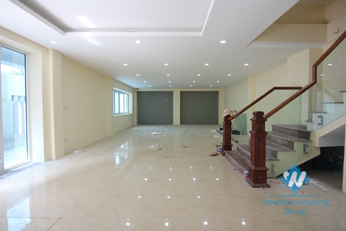 West lake view apartment for rent in Tay Ho, Quang Khanh street