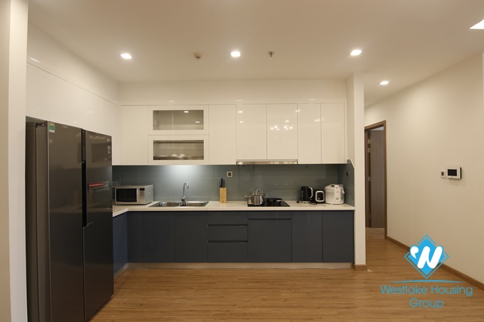 A nice 2 bedroom apartment for rent in Metropolis Ba dinh, Hanoi