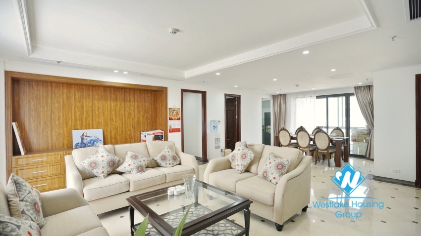 A nice and new 4 bedroom apartment for rent in Ba dinh, Ha noi