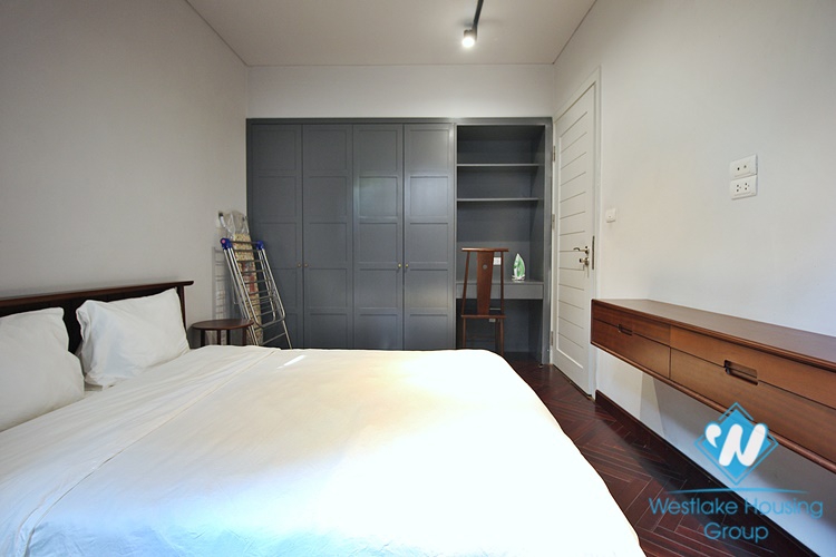 Ground floor 2 bedrooms apartment for rent in Tu Hoa st, Tay Ho