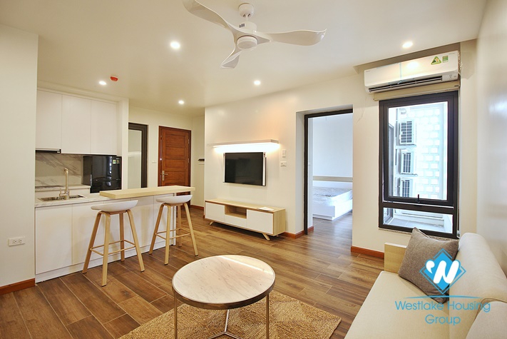 A brand new 1 bedroom apartment for rent in Xuan dieu, Tay ho, Hanoi