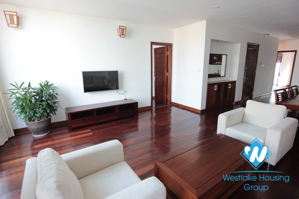 A spacious 3 bedroom apartment for rent in Tay ho, Hanoi