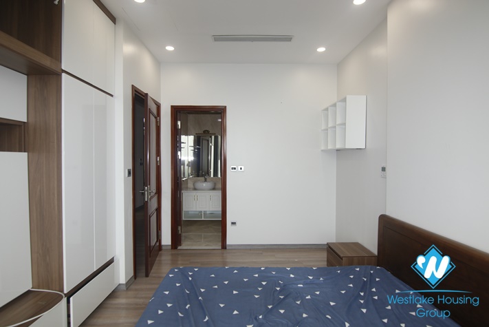Morden 3 beds apartment for rent in Sun Plaza, Thuy Khue, Ba Dinh