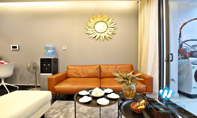 Nice furnished 2 bedroom apartment for rent in Vinhome Metropolis 29 Lieu Giai.