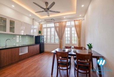Fully furnished apartment for lease in Dang Thai Mai street ,Tay Ho district.