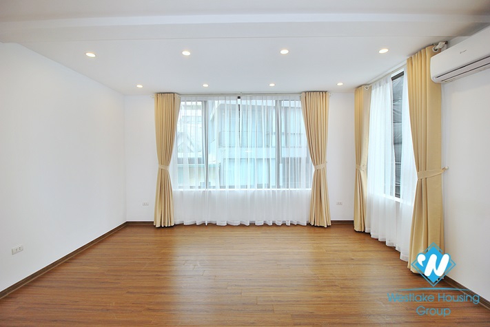 Vintage 4 bedrooms house for rent in Tay Ho, Hanoi 
