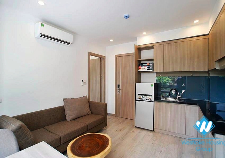Bright & modern one bedroom apartment for rent on Hoang Quoc Viet
