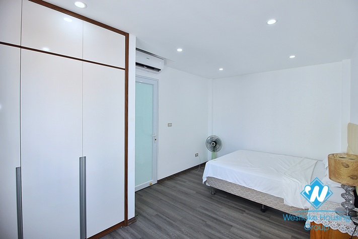 Renovated and lake view one bedroom apartment for rent in To Ngoc Van, Tay Ho