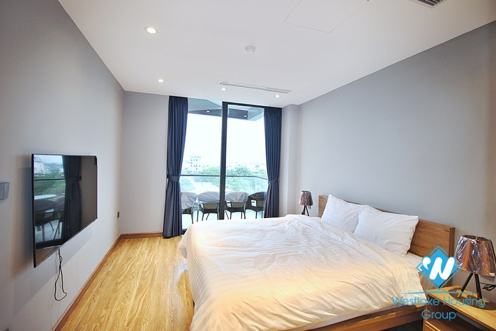 Brand new and morden 2 beds aparment for rent in Nghi Tam st, Tay Ho