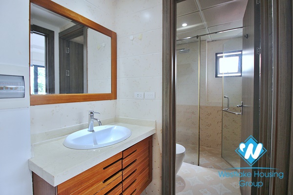 A brightly 1 bedroom apartment for rent in Tu hoa, Tay ho