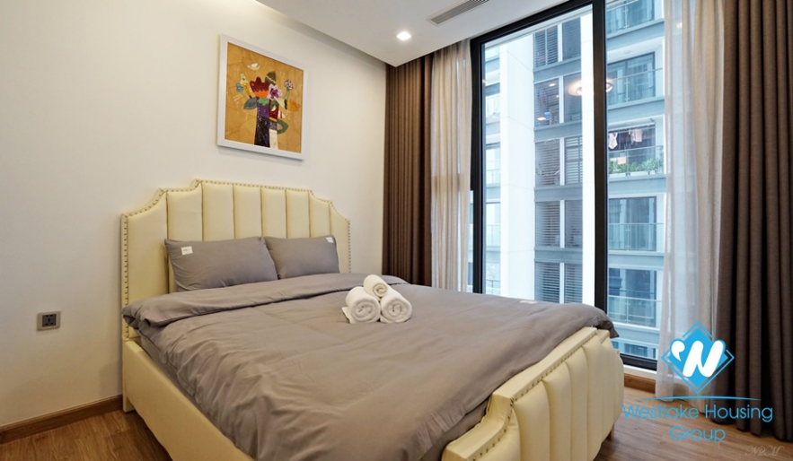 Very nice three bedrooms apartment for rent in Vinhome Metropolis, Ba Dinh district, Ha Noi