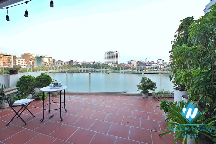 Lakeside terrace apartment for rent in Westlake area