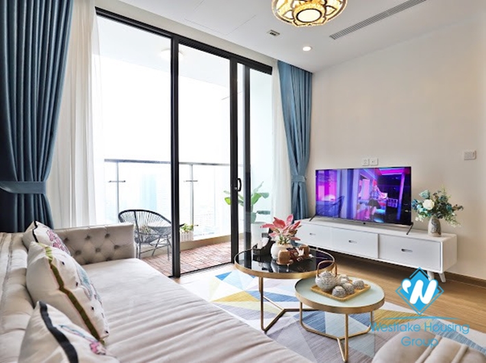 2 bedroom apartment for rent at S2 Vinhome Skylake Pham Hung.