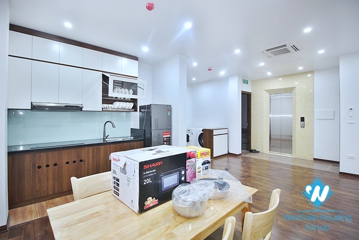 Good size 02 bedrooms apartments for rent in Xuan Dieu area, Tay Ho