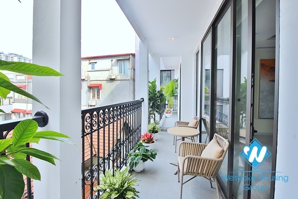 Gorgeous modern 4 bedroom apartment in To ngoc van, Tay ho