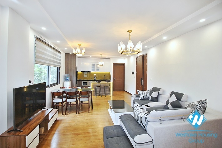 Bright 2 bedrooms apartment for rent in Tay Ho area, Ha Noi