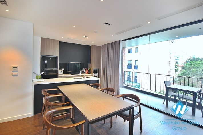 Luxurious 2 bedrooms apartment for rent in To Ngoc Van st, Tay Ho