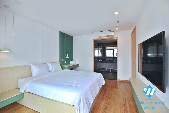A pretty and brand new 1 bedroom apartment for rent in Tay Ho area