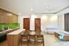 02 Bedrooms apartment for rent on Xuan Dieu st, Tay Ho District 