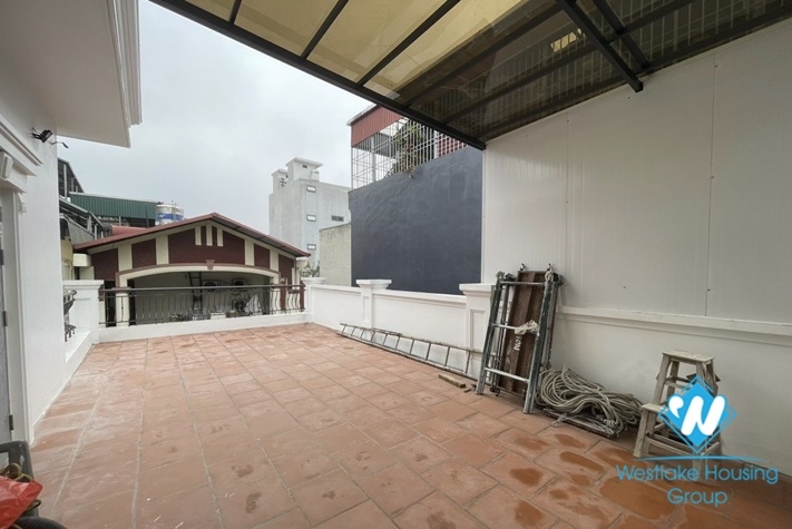 Modern new house 7 bedroom for rent in Lac Long Quan st, Tay Ho district.
