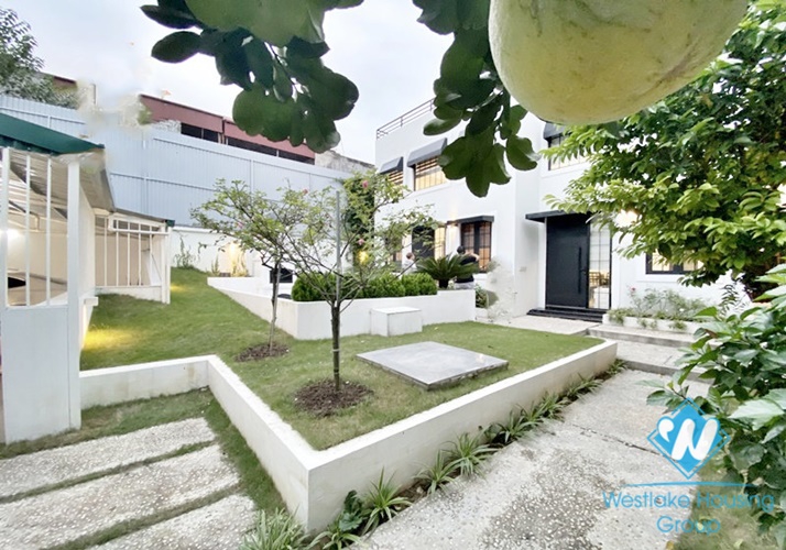 Brand new 2 beds house for rent in Au Co street, Tay Ho