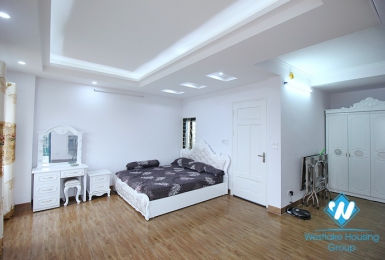 A new and bright studio for rent in Tay ho, Hanoi