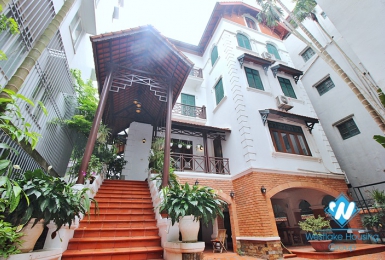 Unfurnished villa to rent in To ngoc van, Tay ho, Ha noi