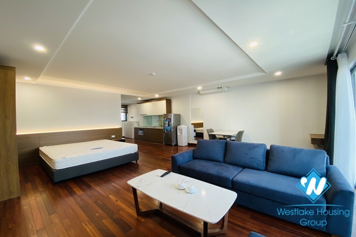 Studio bright apartment for rent in Kim Ma st , Ba Dinh street.