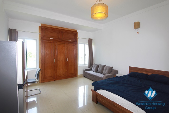Nice studio apartment with natural light for rent in Tay Ho