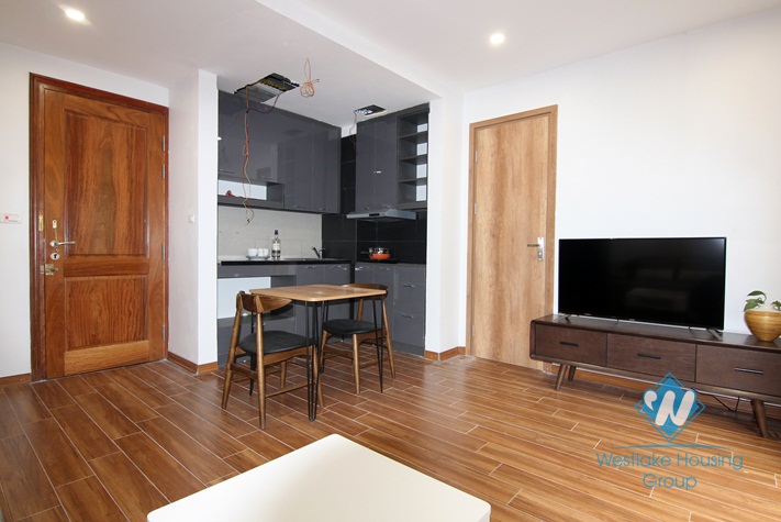 A brand new 1 bedroom apartment for rent in Dang Thai Mai, Tay Ho, Ha Noi