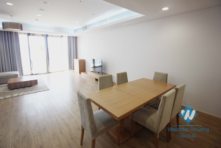 Deluxe apartment for rent in Dolphin plaza Cau Giay, Hanoi