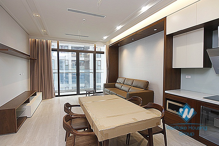 A luxurious 2 bedroom apartment for rent in Sun Grand Tay Ho