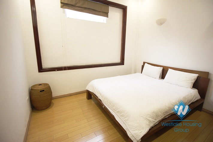 Cheap two bedrooms apartment for rent in Dong Da district, Ha Noi