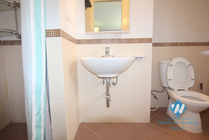 Two bedroom apartment for rent in Cau Giay district