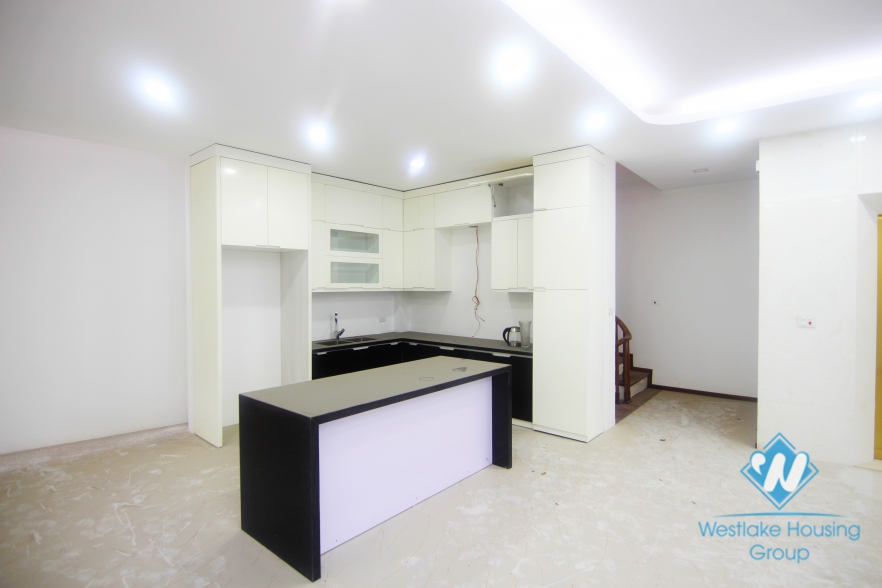 Brand new 03 bedrooms house for rent in Ba Dinh district