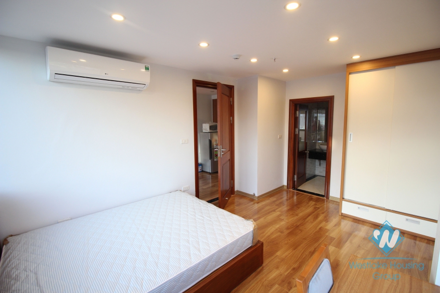 Nicely high floor apartment for rent in Ba Dinh, Hanoi