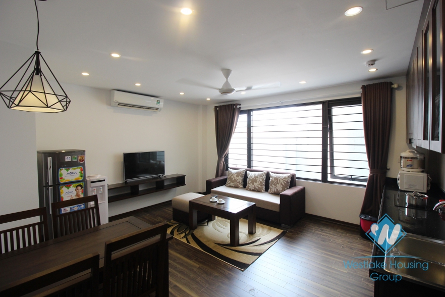 High quality, 02 bedrooms apartment for rent in Cau Giay District, Hanoi