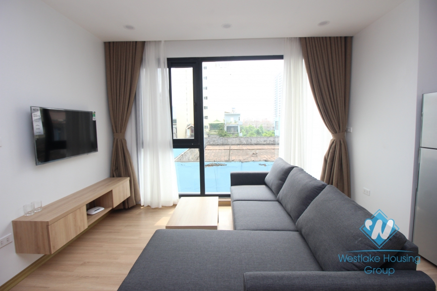 Newly serviced apartment for rent in Hoang Quoc Viet st