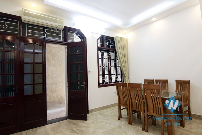 A cheap house for lease in Tay ho, Ha noi