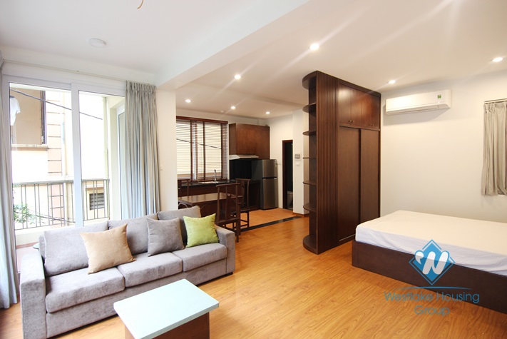 Brandnew quality studio for rent in Nhat Chieu alley, Tay Ho, Hanoi