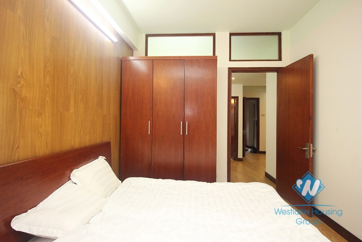 2 bedroom for rent in Dong Da near Hoang Cau lake