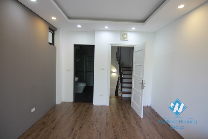 New and modern house with lakeview for rent in Tay Ho