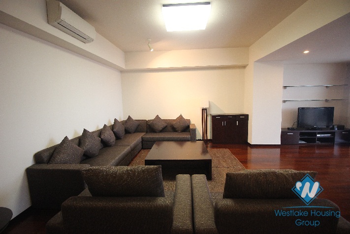 Spacious Japanese style serviced apartment for rent in Hoan Kiem, Hanoi