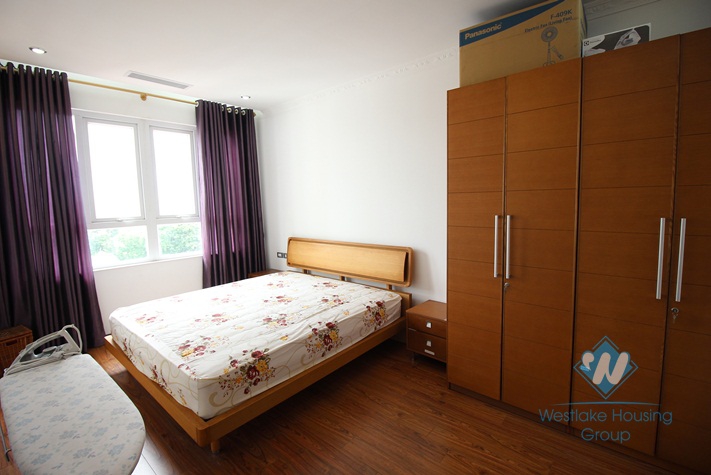 Excellent 2 bedroom apartment for rent in central district of Hai Ba Trung, Hanoi