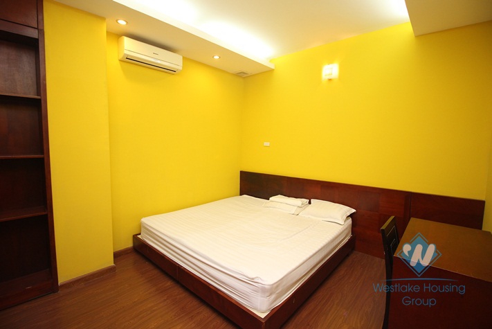 Cheap apartment for rent in Hoan Kiem, Ha Noi.