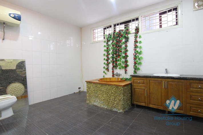 Lovely 05 bedrooms house for lease in Trung Hoa, Cau Giay district.